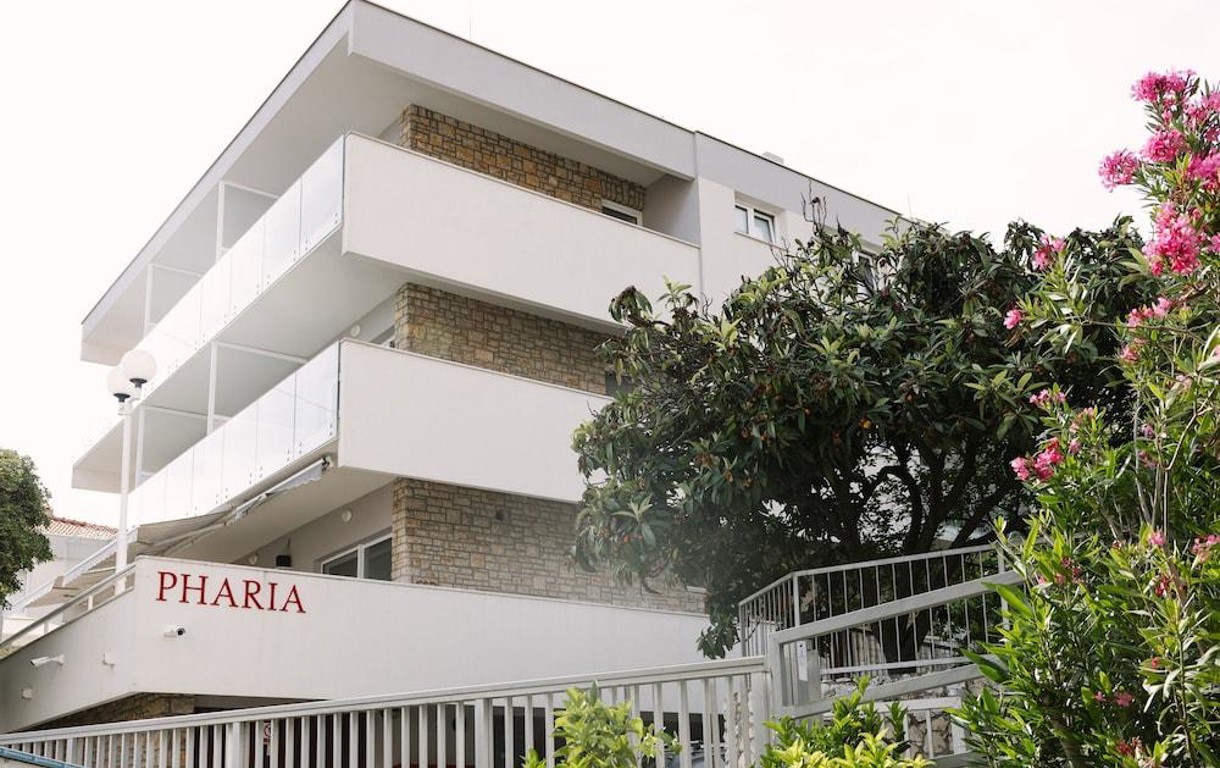 Aparthotel Pharia