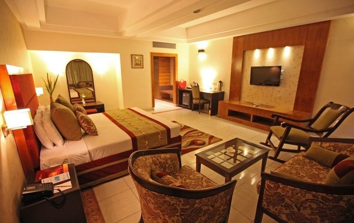 Hotel Shivalikview