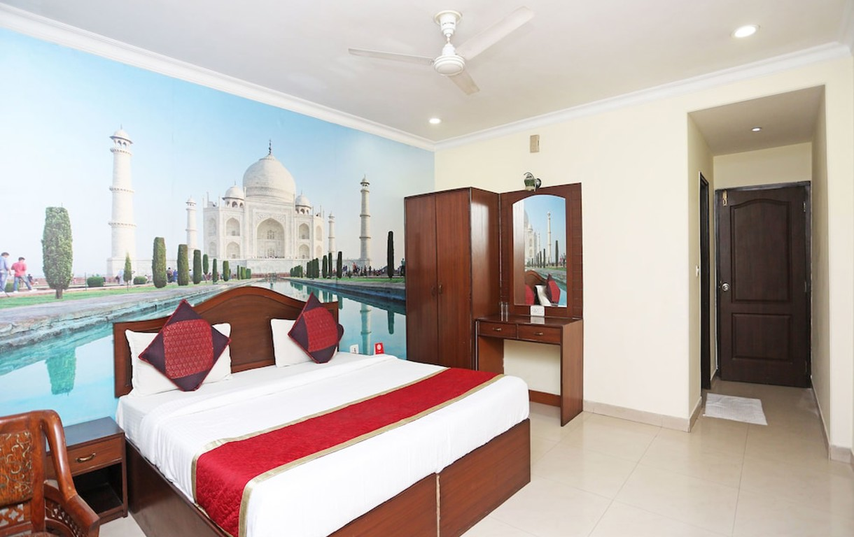 OYO 14785 Hotel Taj Heritage