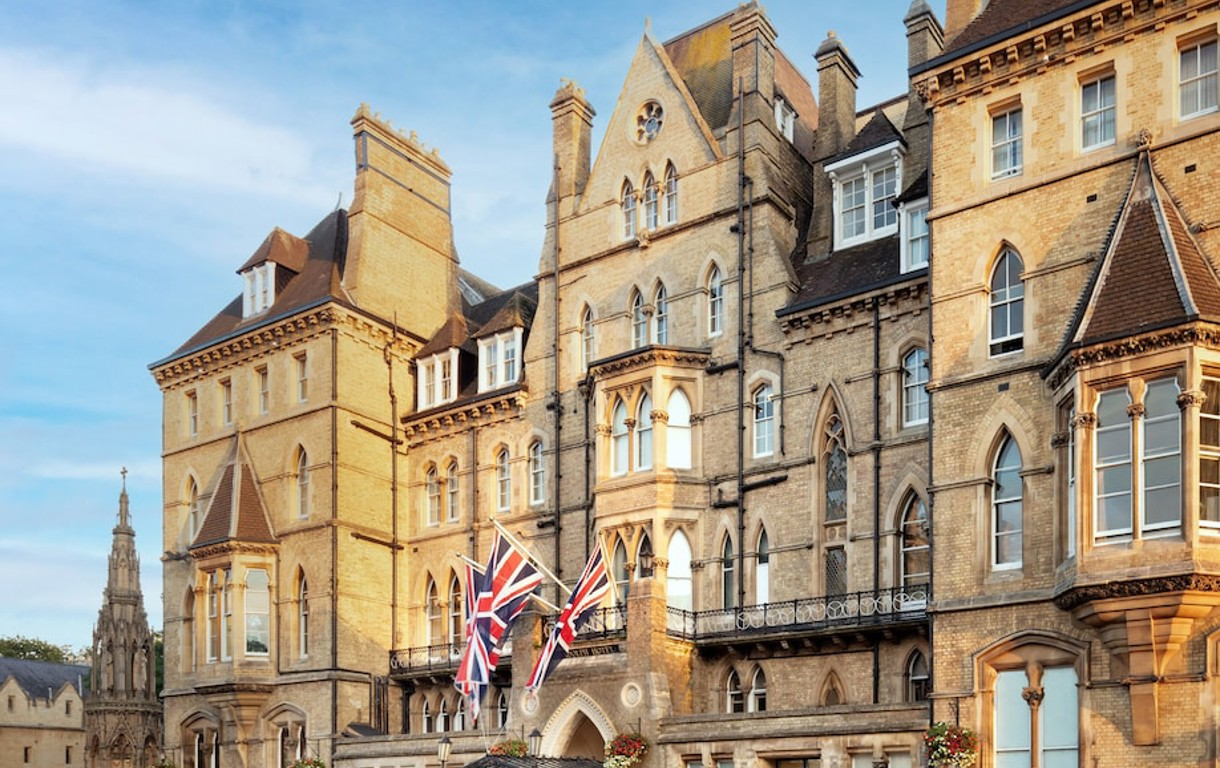 The Randolph Hotel, by Graduate Hotels