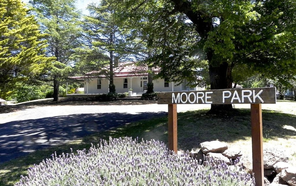 Moore Park Inn