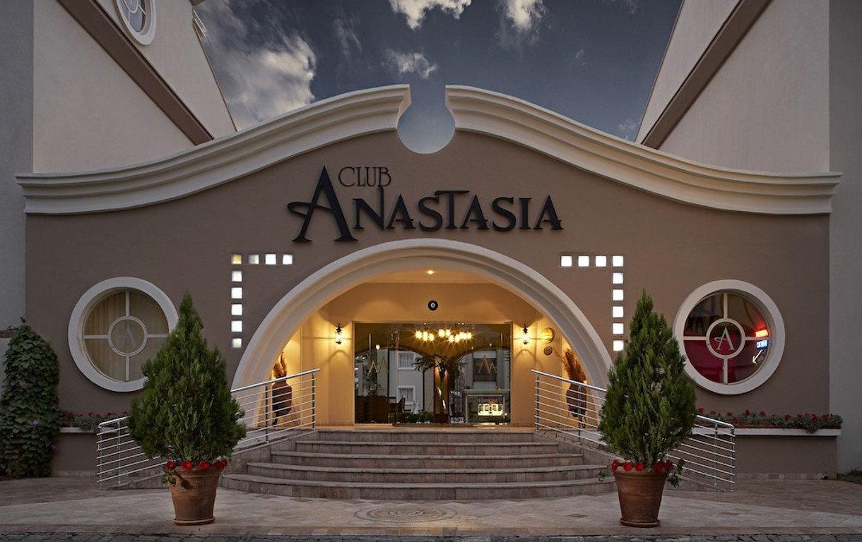 Club Anastasia Hotel