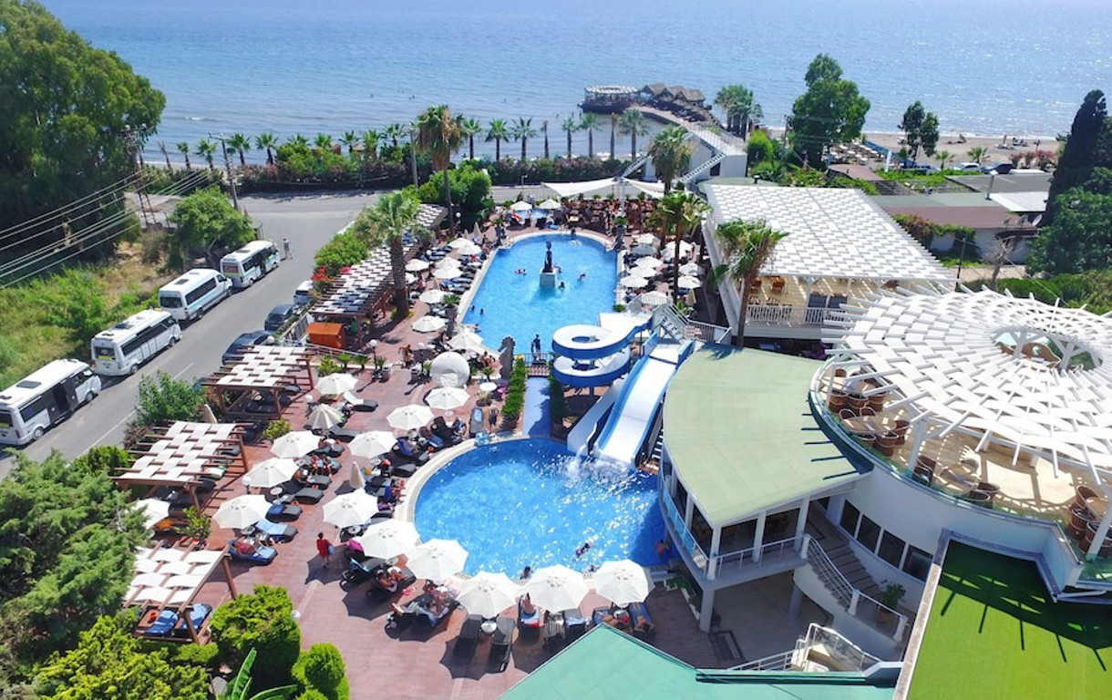 Golden Beach Resort & SPA