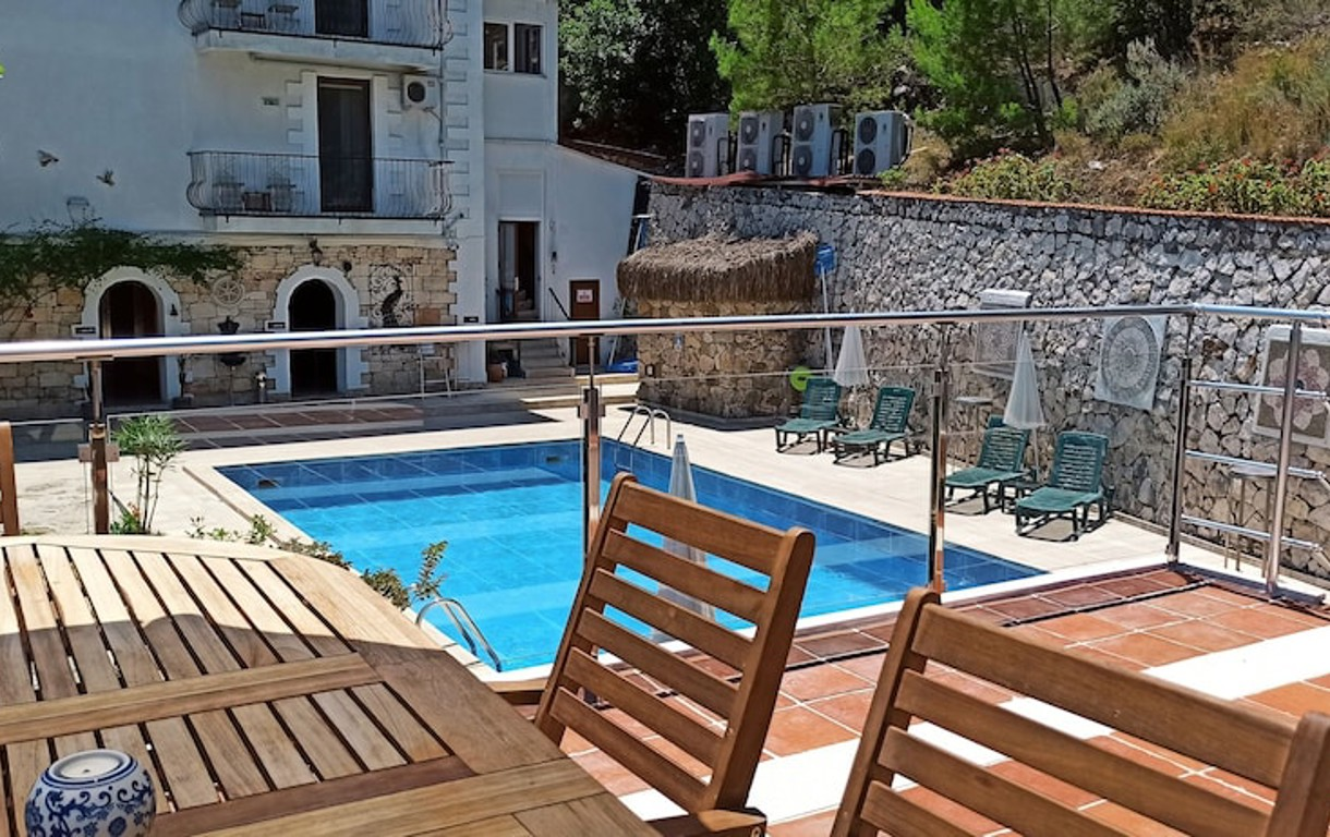 Swiss Eviniz Hotel - Adults Only