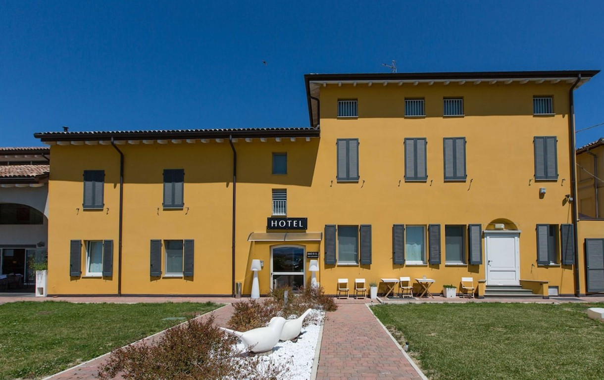 Hotel Forlanini52 Parma